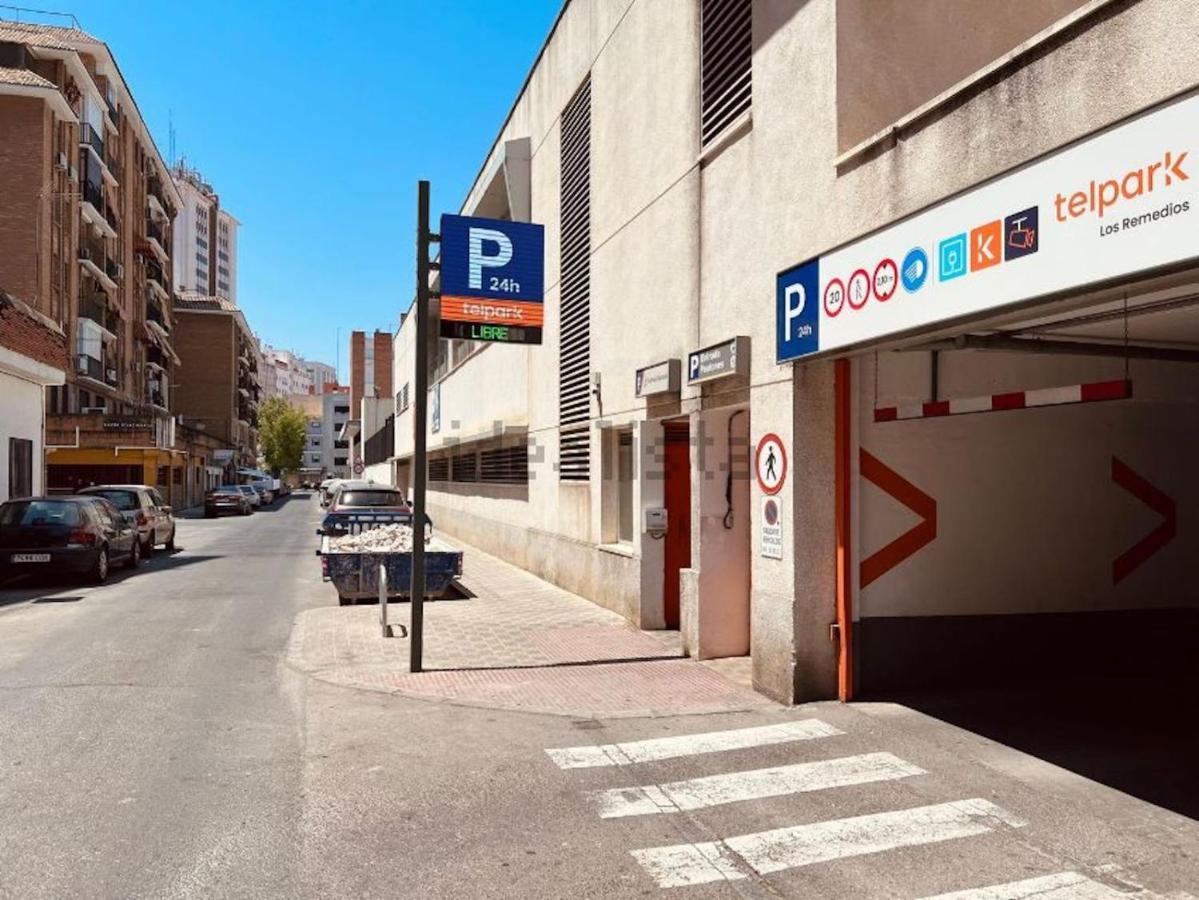 Wonderful Apt With Terrace - 15M Walk Giralda Sevilla Eksteriør billede